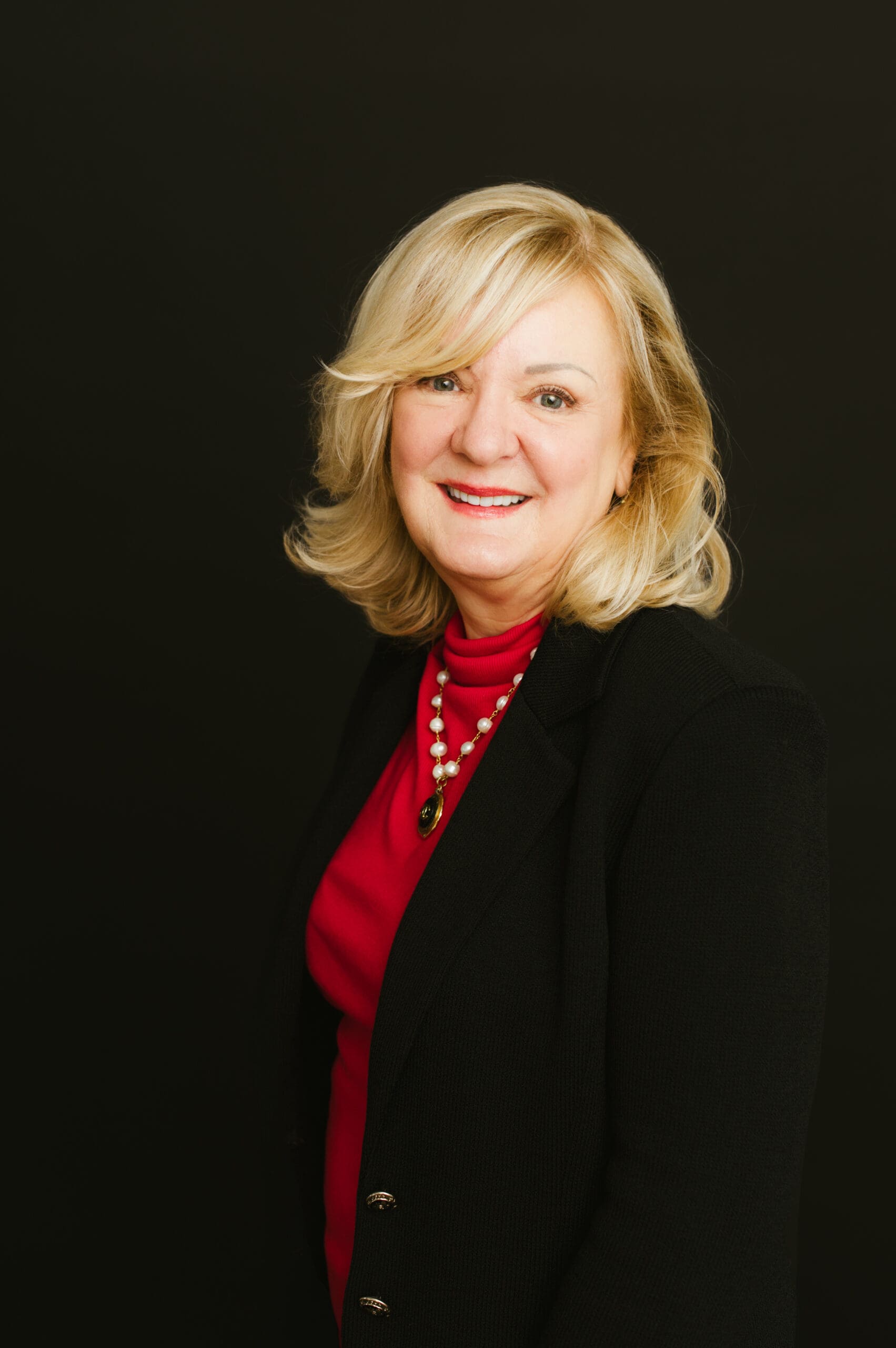 Sherrie Taylor Real Estate Agent Headshot